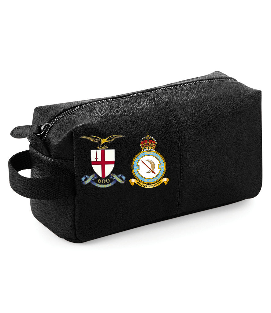 City of London 600 Squadron QD879 Quadra NuHide® Wash Bag
