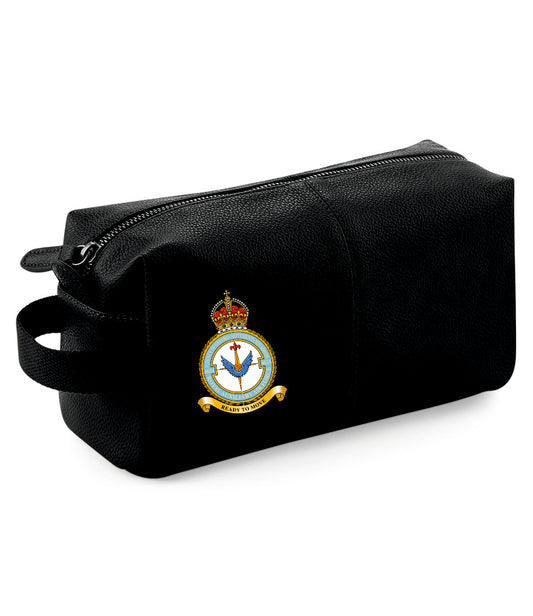 County of Oxford Movements 4624 Squadron QD879 Quadra NuHide® Wash Bag