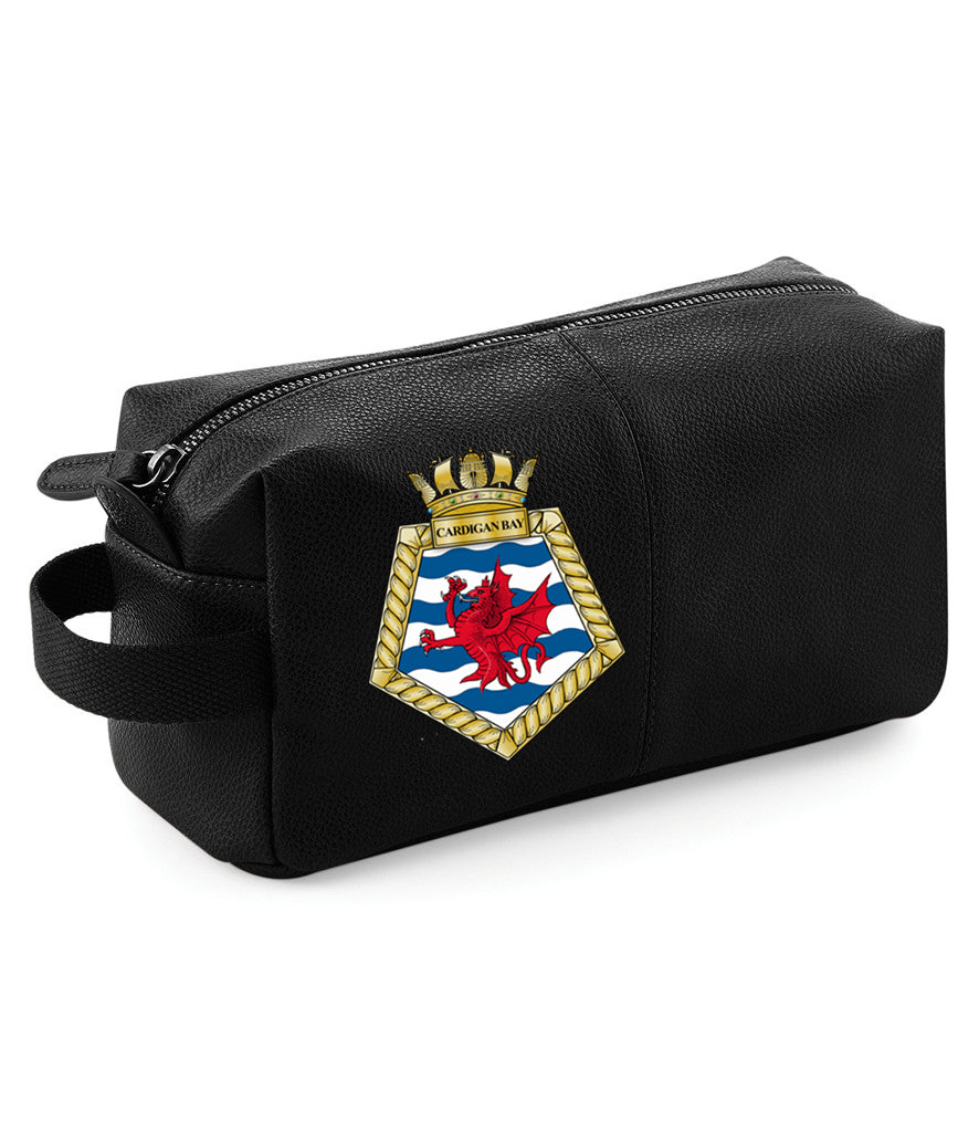 TS Cardigan Bay - QD879 Quadra NuHide® Wash Bag