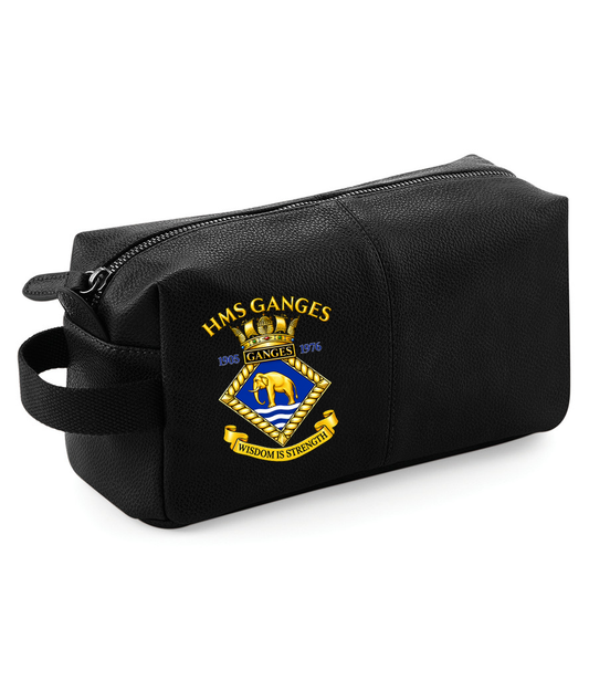 HMS GANGES QD879 Quadra NuHide® Wash Bag